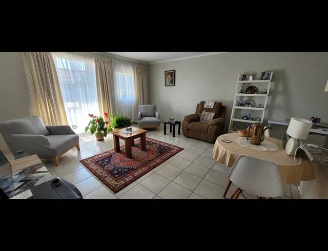 2 BEDROOM TOWNHOUSE FOR SALE IN VERWOERDPARK